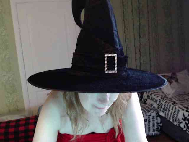 MeganIris webcam