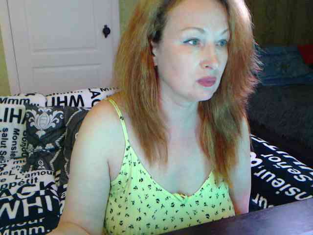 MeganIris webcam