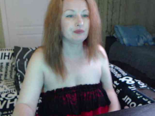 MeganIris webcam