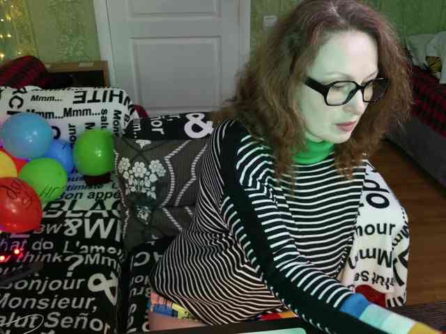 MeganIris Live Webcam on BongaCams