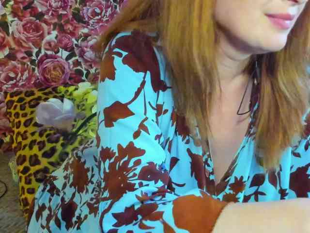 MeganIris webcam
