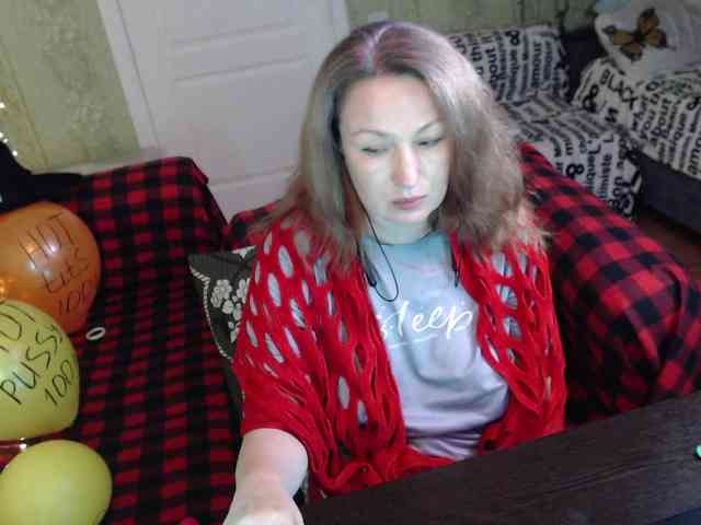 MeganIris webcam