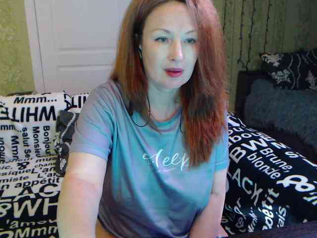 MeganIris webcam
