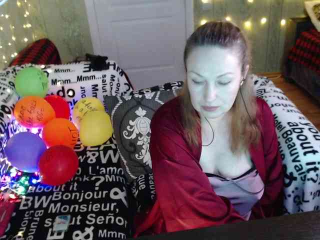 MeganIris webcam