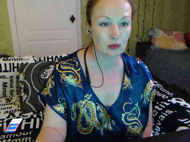 MeganIris webcam