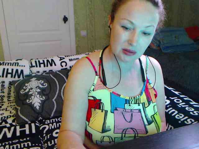 MeganIris webcam