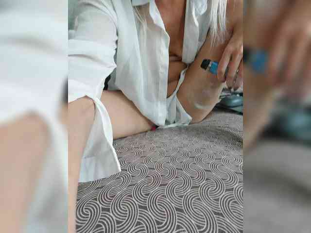 Sheila40 webcam