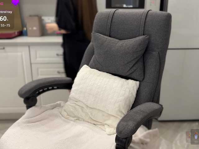 -Bonya-1's BongaCams show and profile