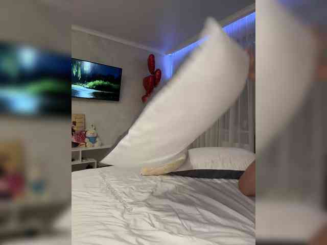Funny__Bunny webcam