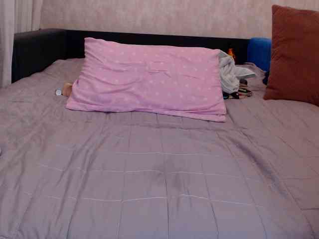 unshavenVi webcam