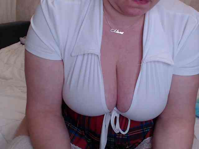 unshavenVi webcam