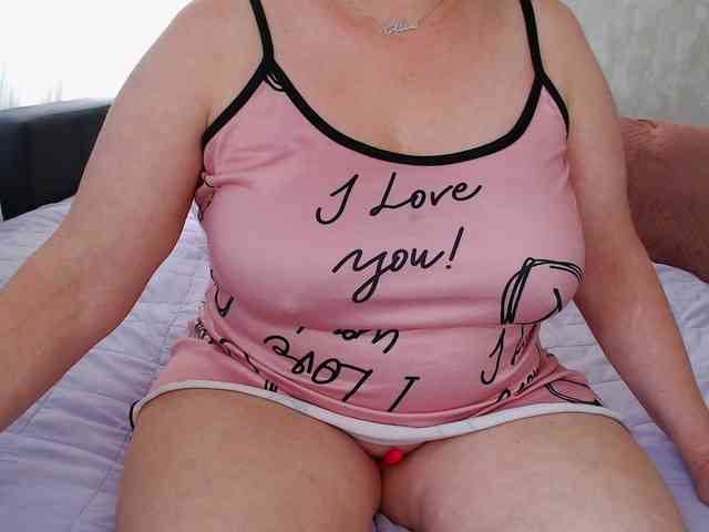 unshavenVi webcam