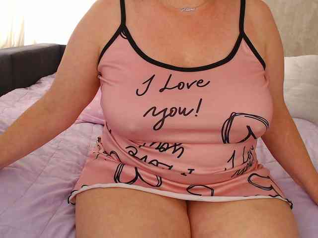 unshavenVi webcam