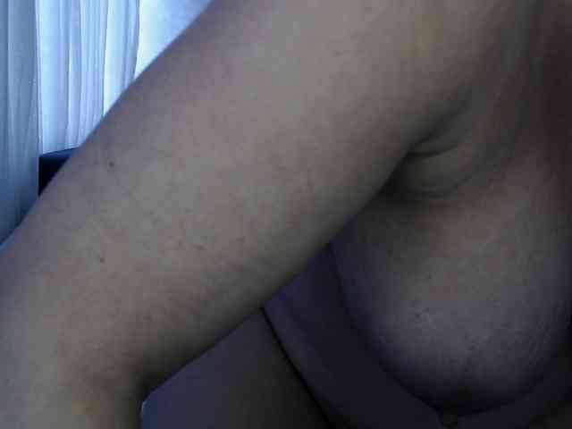 unshavenVi webcam