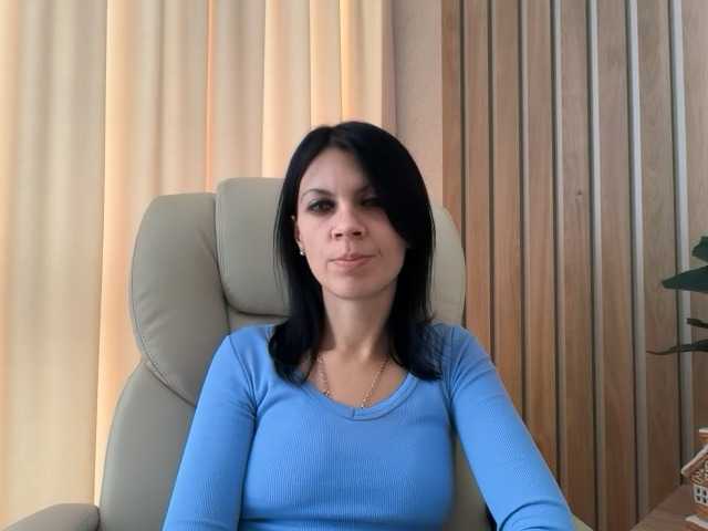 InjaAtHome from BongaCams