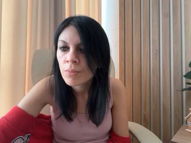 InjaAtHome's BongaCams show and profile