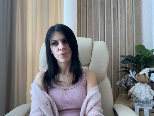 InjaAtHome's BongaCams show and profile