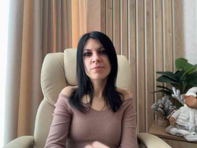 InjaAtHome Live Webcam on BongaCams