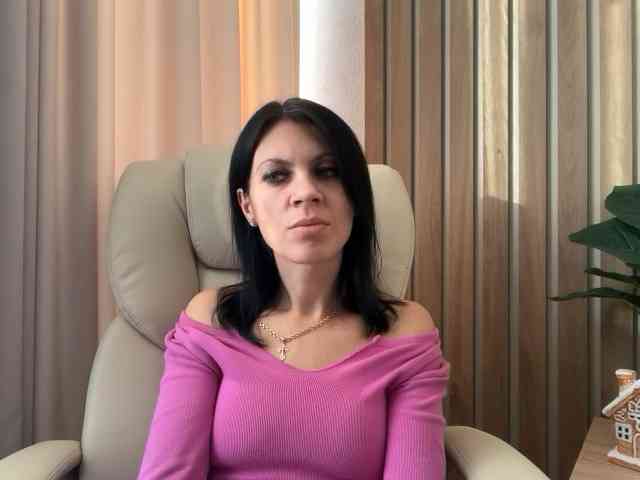 InjaAtHome bongacams