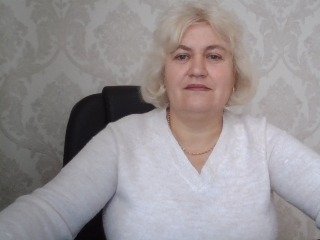 AngelaFamez Porn Show