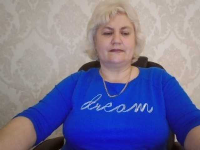 AngelaFamez Live Cam on BongaCams