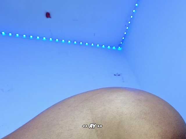 Kloe-Lopez's BongaCams show and profile