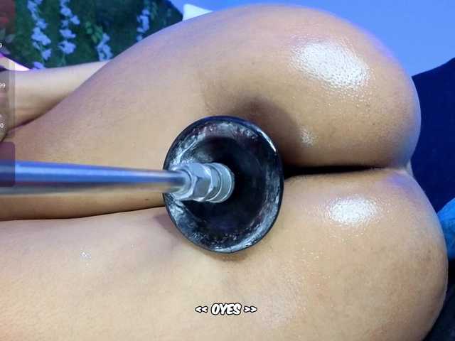 Kloe-Lopez's BongaCams show and profile