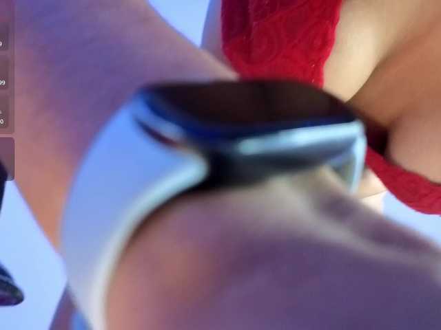 Kloe-Lopez's BongaCams show and profile