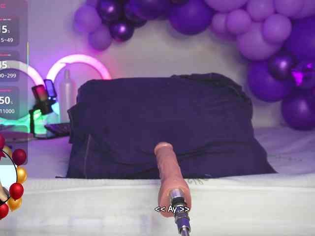Kloe-Lopez webcam