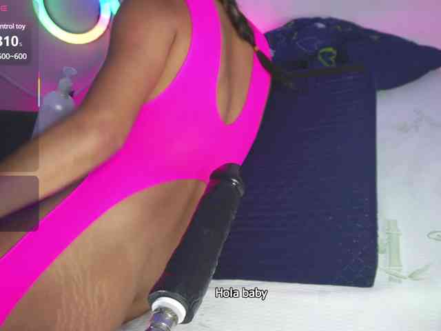 Kloe-Lopez webcam