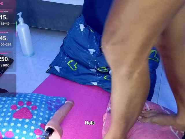 Kloe-Lopez webcam