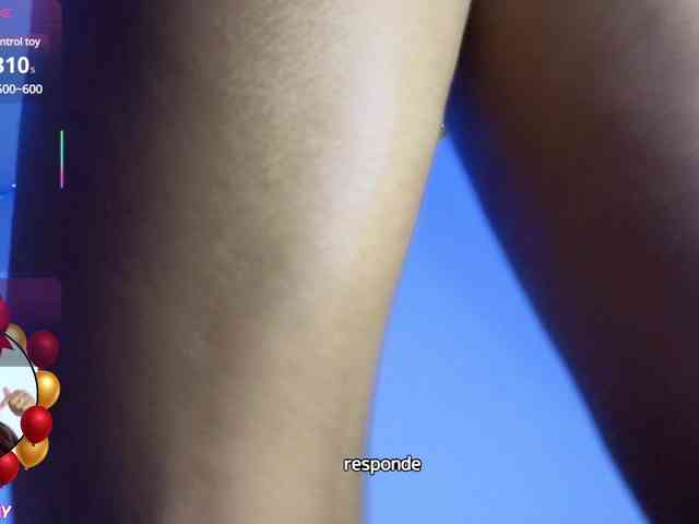Kloe-Lopez webcam