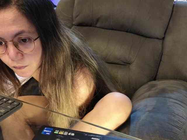 angelinasia webcam