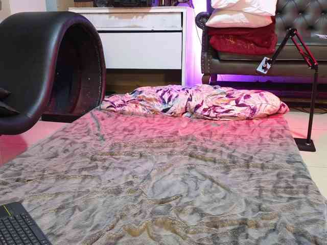 angelinasia webcam