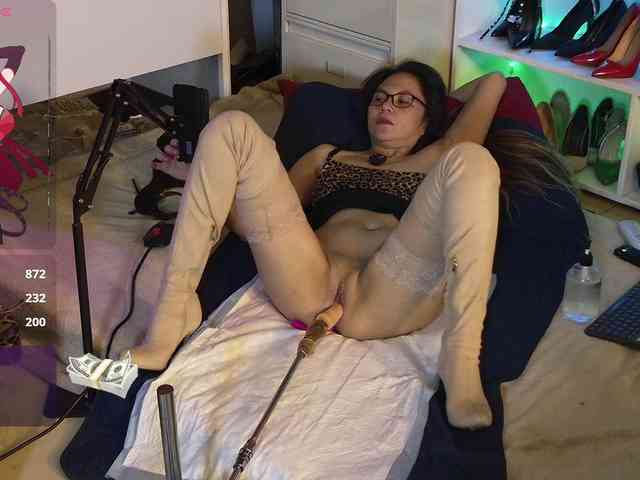 angelinasia angelinasia