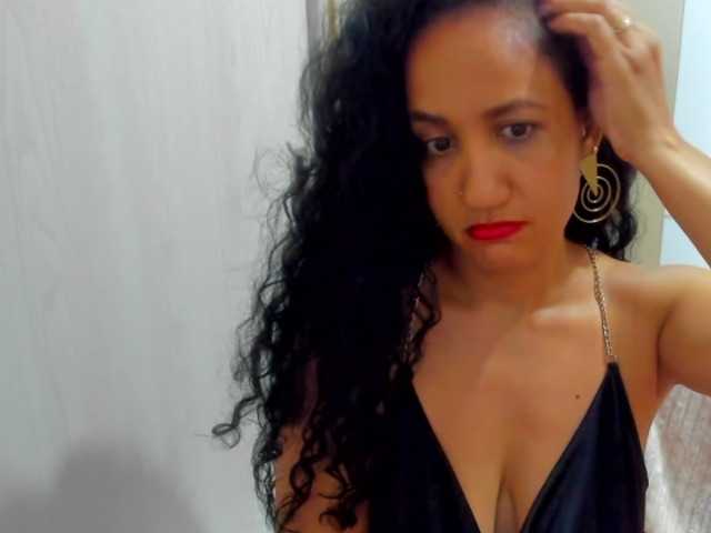 AlaskaMiller's BongaCams show and profile