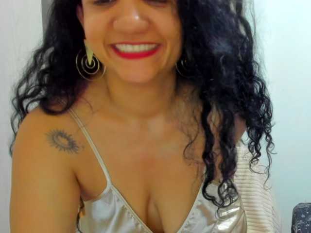 AlaskaMiller's BongaCams show and profile