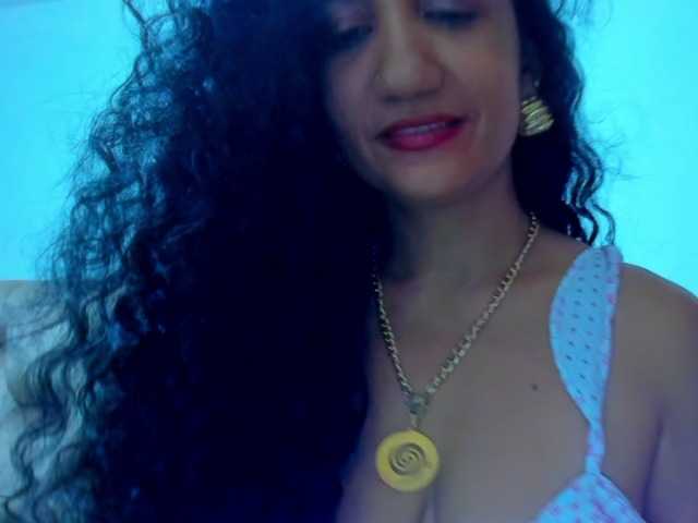 AlaskaMiller's BongaCams show and profile