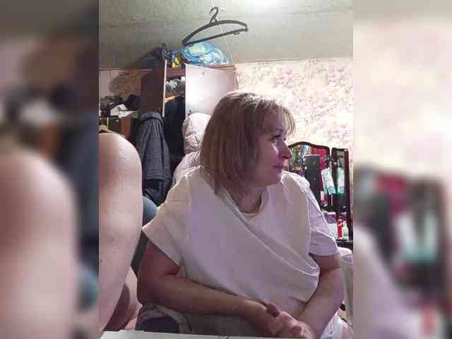 Andrei2409199 webcam