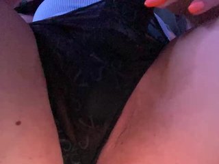 Moon_Bitch Porn Show