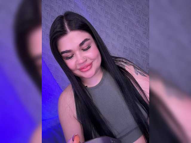 suchka-black-'s BongaCams show and profile