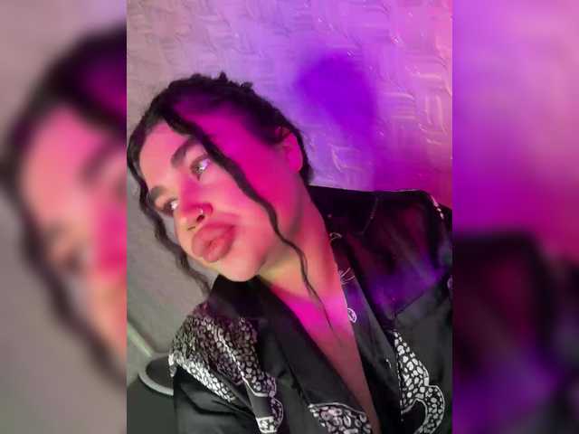 suchka-black-'s BongaCams show and profile