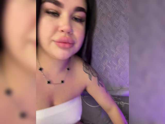 suchka-black-'s BongaCams show and profile