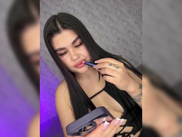 suchka-black-'s BongaCams show and profile