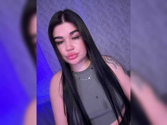 suchka-black-'s BongaCams show and profile