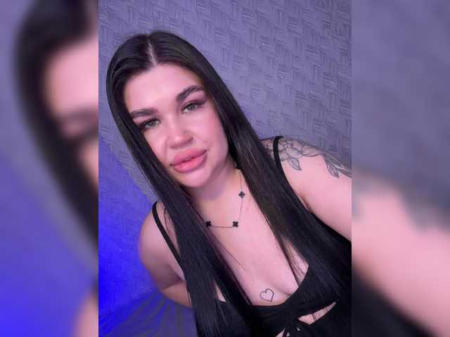 suchka-black-'s BongaCams show and profile