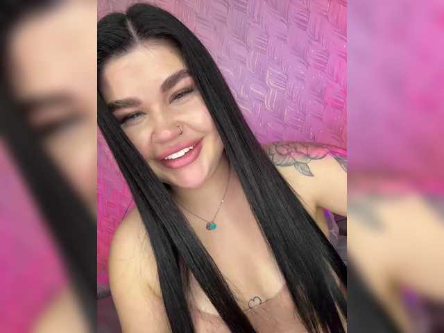 suchka-black-'s BongaCams show and profile