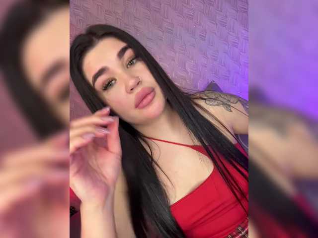 suchka-black- live cam