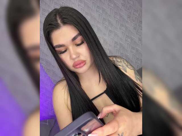 suchka-black-'s BongaCams show and profile