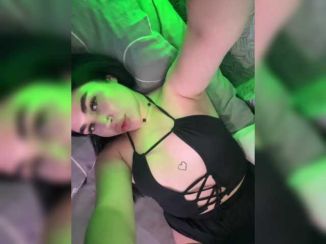 suchka-black-'s BongaCams show and profile